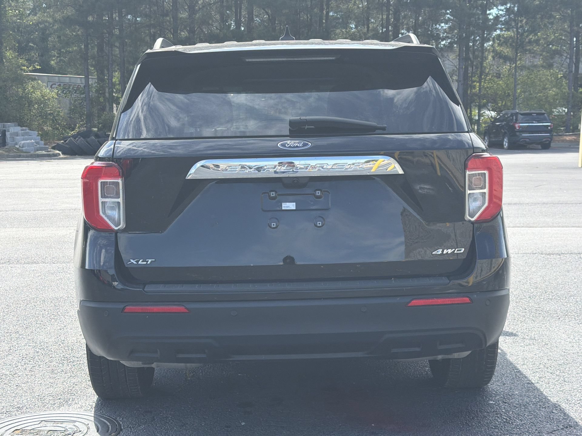 Certified 2023 Ford Explorer XLT AWD/4WD image 14