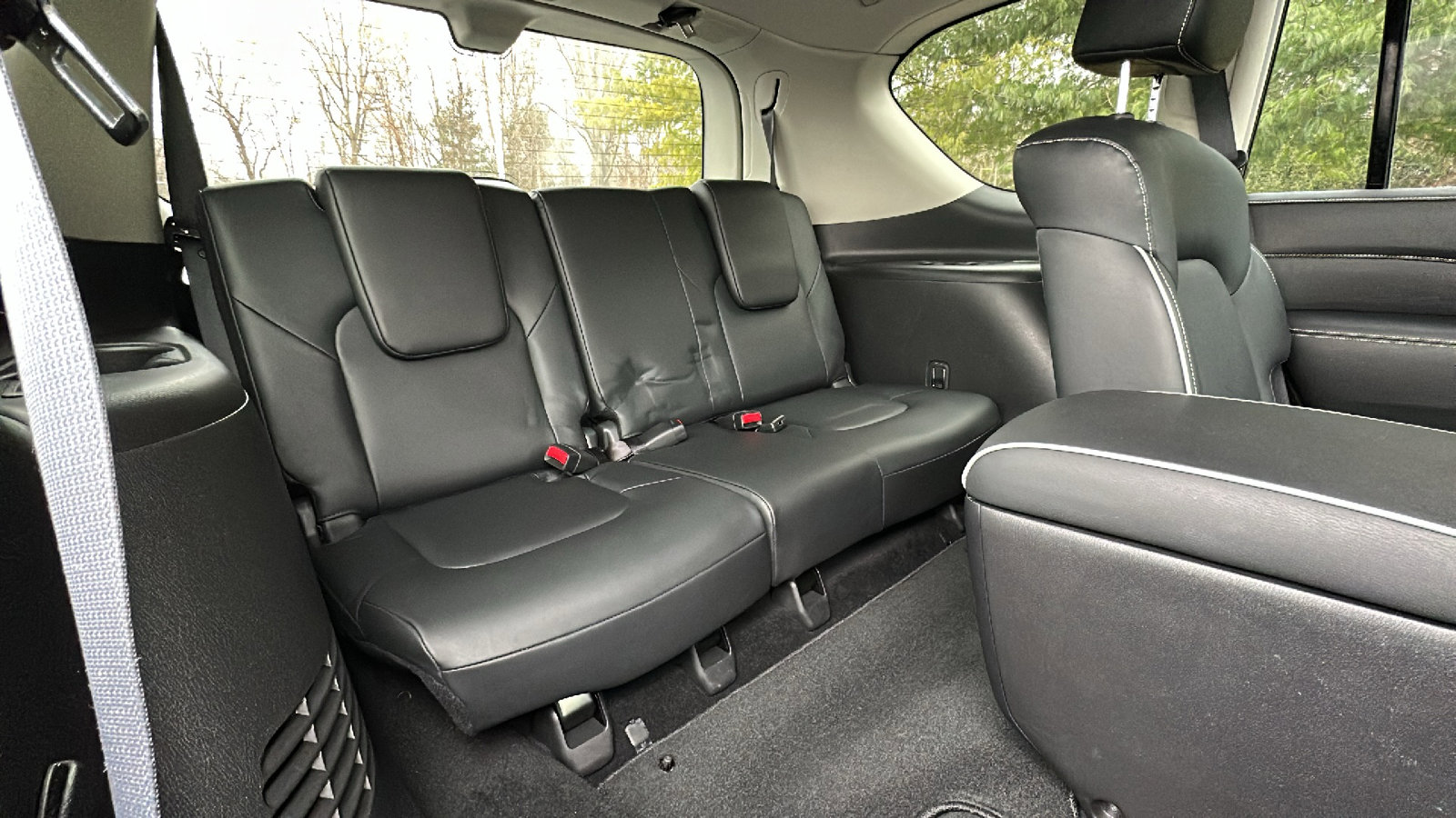 Certified 2024 INFINITI QX80 Premium Select w/ Cargo Package image 27