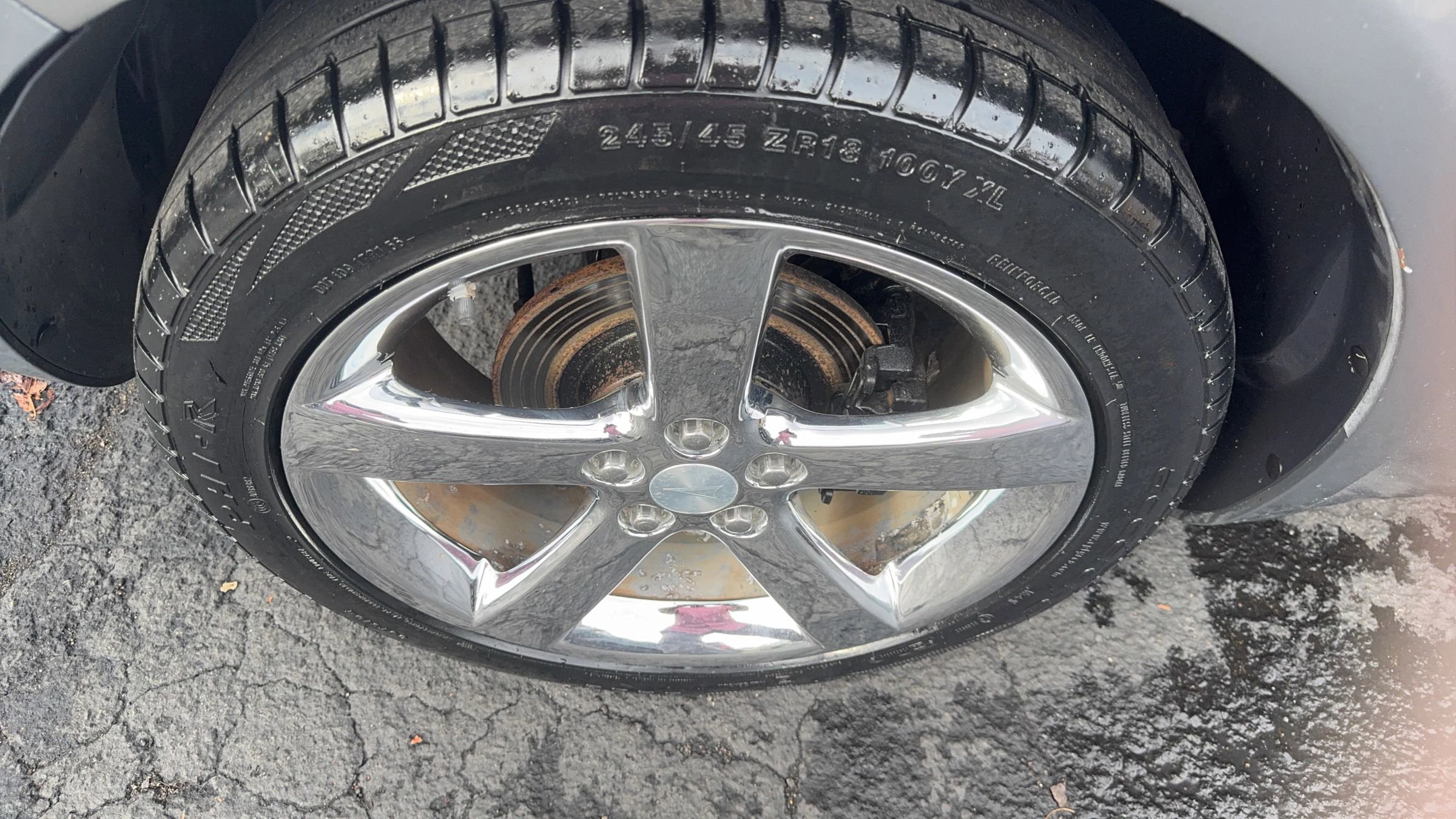 Used 2008 Pontiac Solstice GXP w/ Premium Package image 16