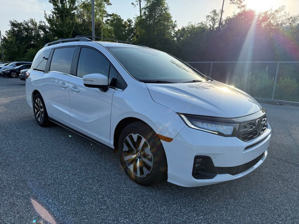 Used 2025 Honda Odyssey EX-L image 3