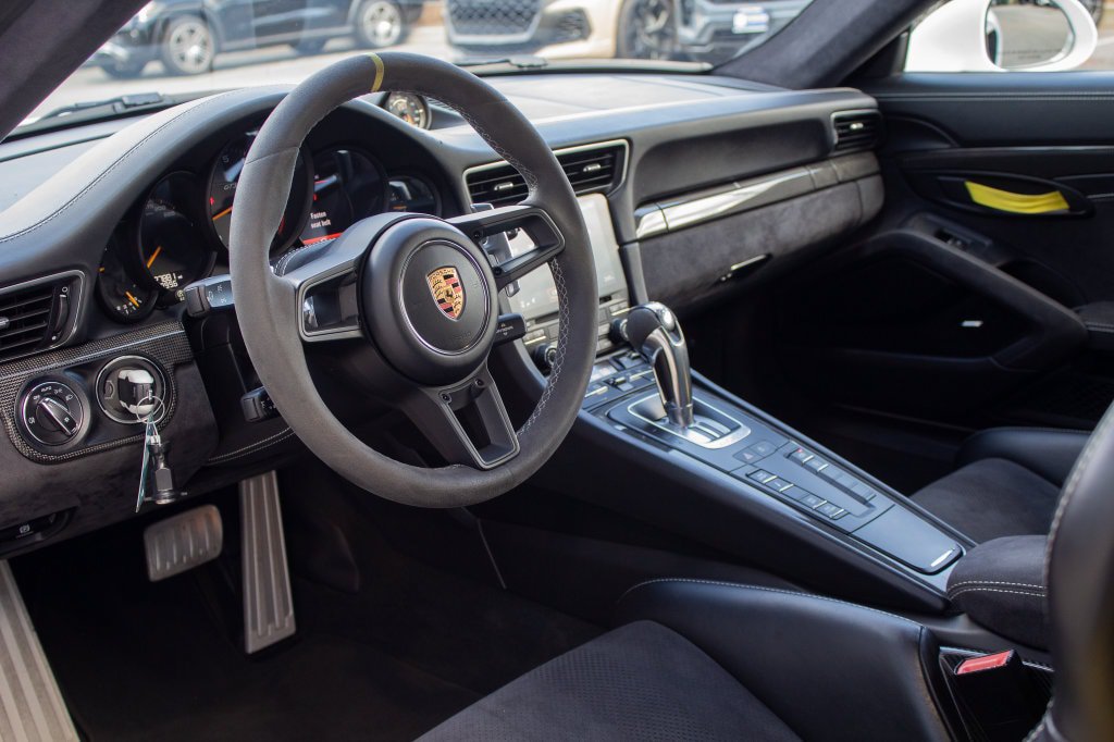 Used 2019 Porsche 911 GT3 RS RWD image 11