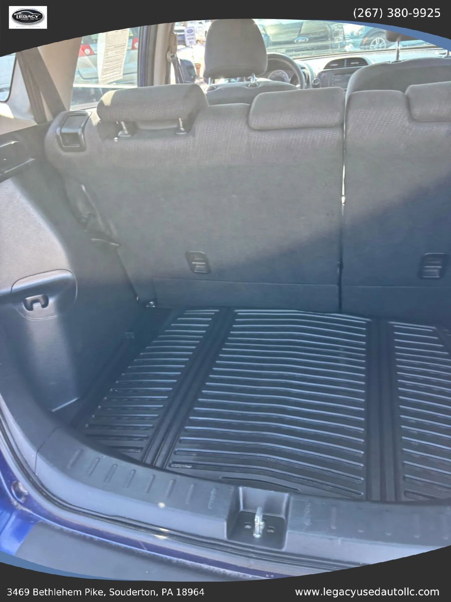 Used 2012 Honda Fit Sport image 33