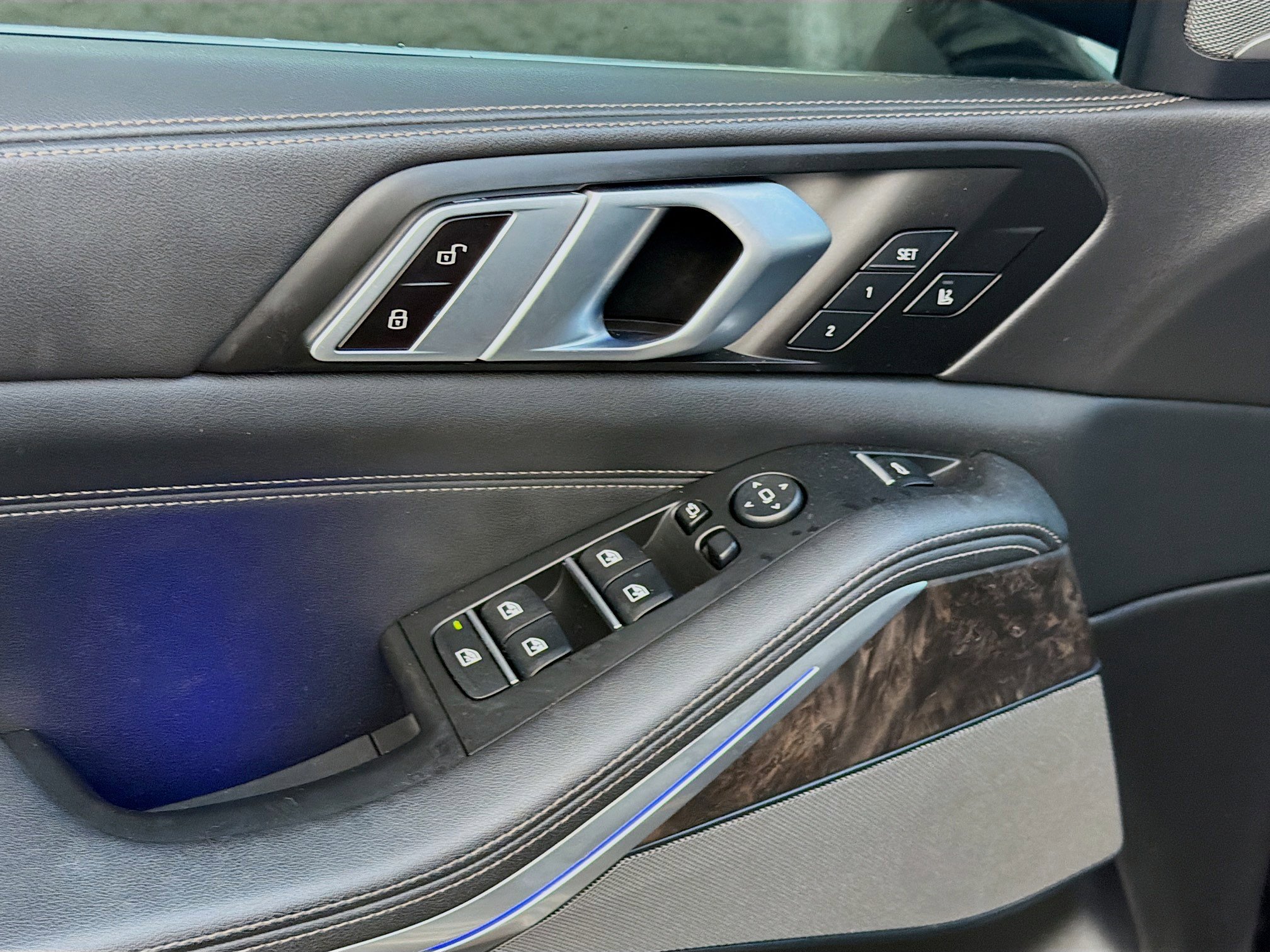 Used 2024 BMW X5 sDrive40i image 23