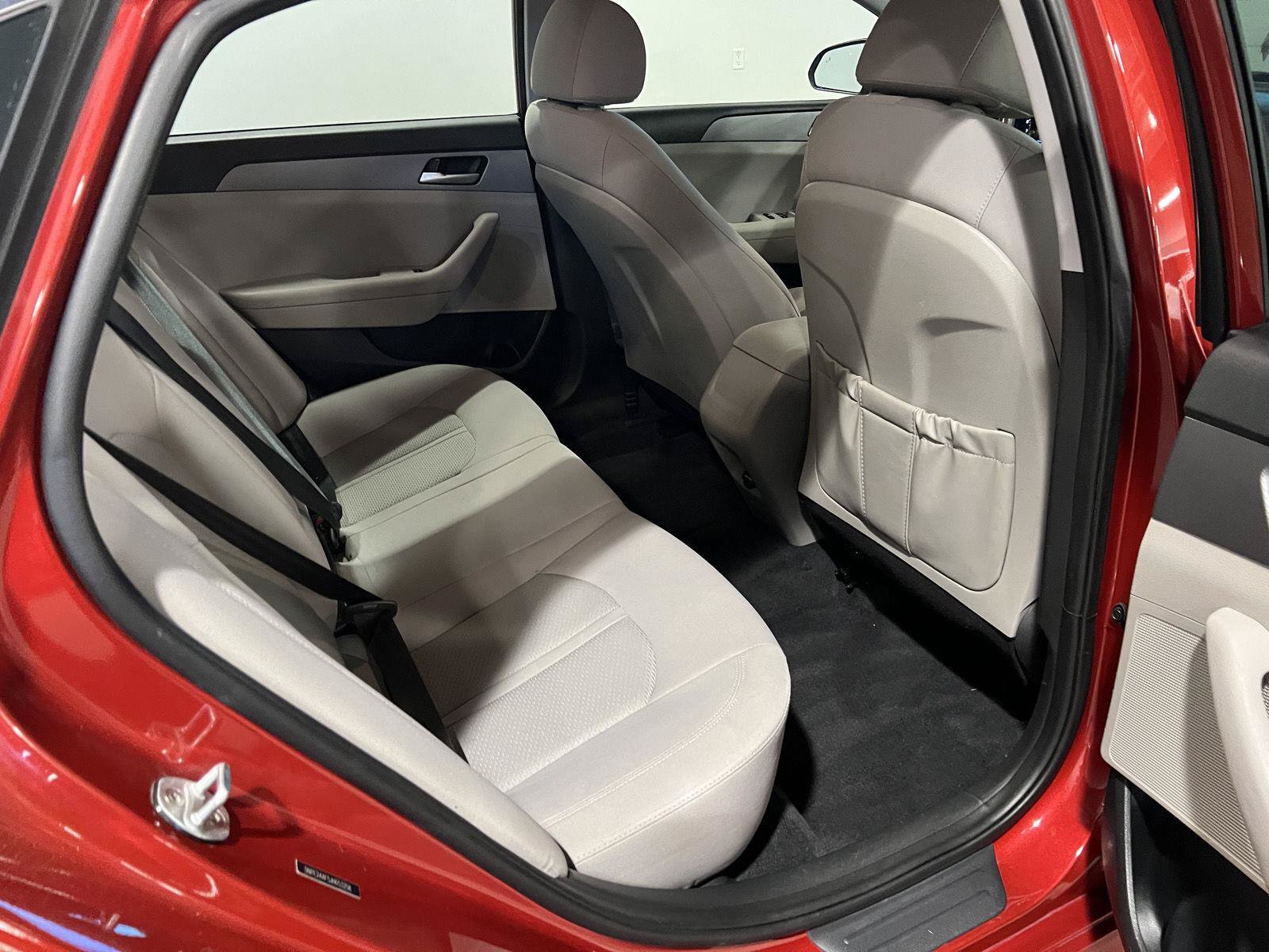 Used 2018 Hyundai Sonata SE FWD image 35