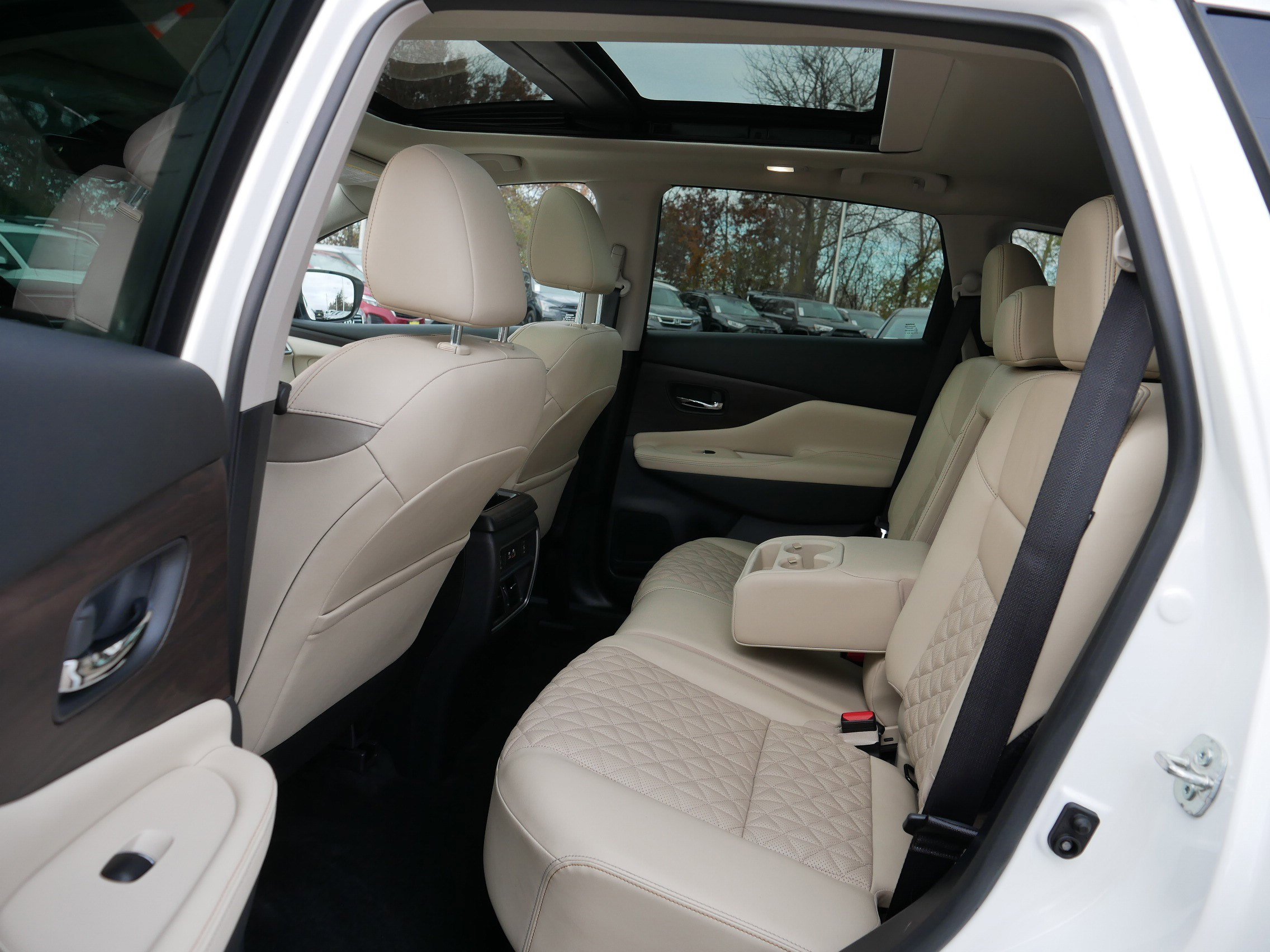 Certified 2024 Nissan Murano Platinum w/ Cargo Package image 35