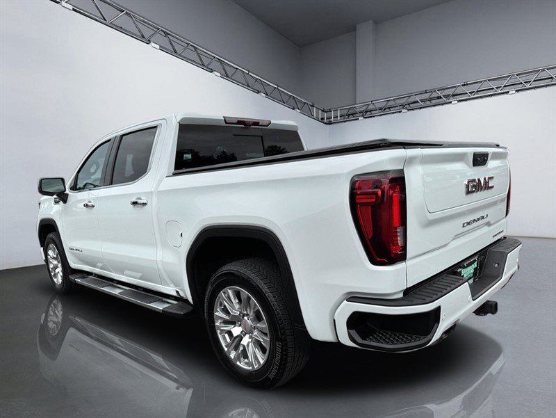 Used 2022 GMC Sierra 1500 Denali w/ Technology Package AWD/4WD image 5