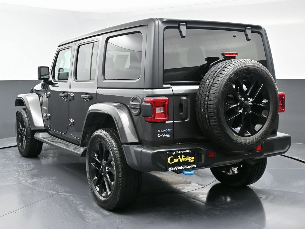 Used 2023 Jeep Wrangler Unlimited Sahara w/ Cold Weather Group image 7