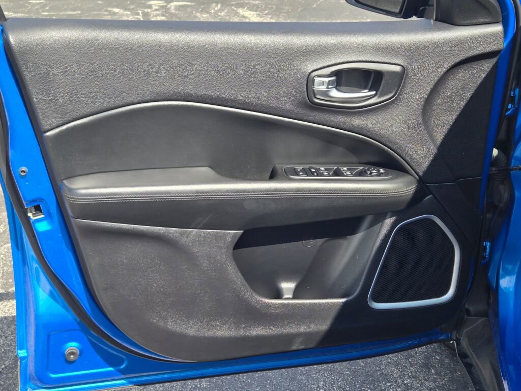 Used 2019 Jeep Compass Altitude image 20