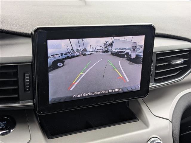Used 2023 Ford Explorer XLT w/ Equipment Group 202A image 14