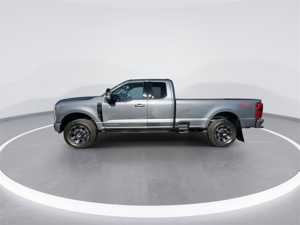 Used 2024 Ford F350 Lariat w/ Sport Appearance Package image 5