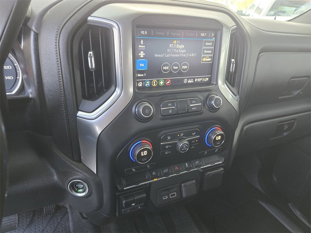 Used 2020 Chevrolet Silverado 1500 LT w/ Texas Edition image 18