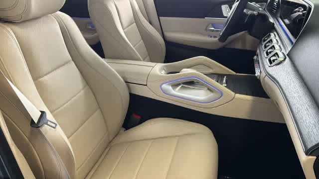 Certified 2026 Mercedes-Benz GLE 450 4MATIC image 37