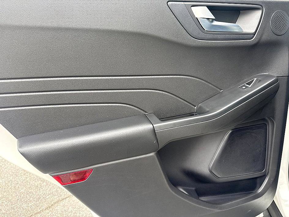 Used 2023 Ford Escape ST-Line Elite w/ Premium Technology Package image 10