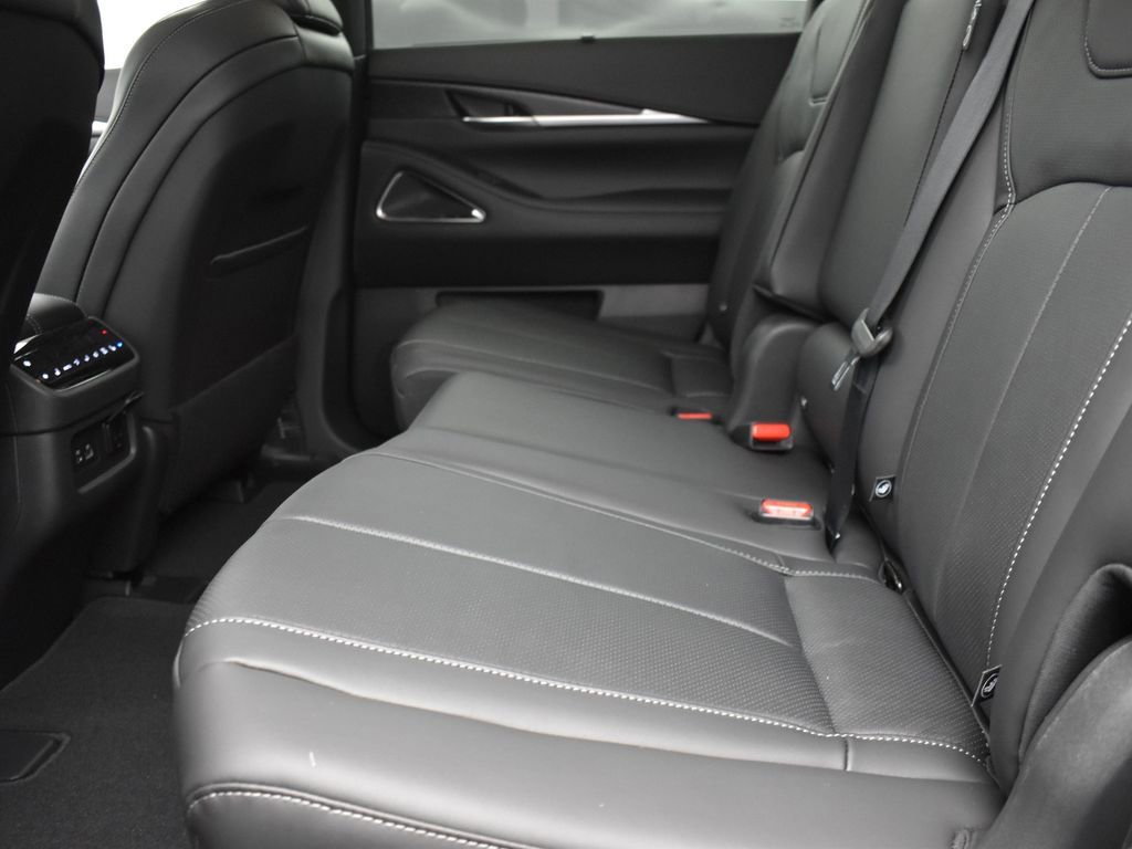 Used 2025 INFINITI QX60 Sensory AWD/4WD image 18
