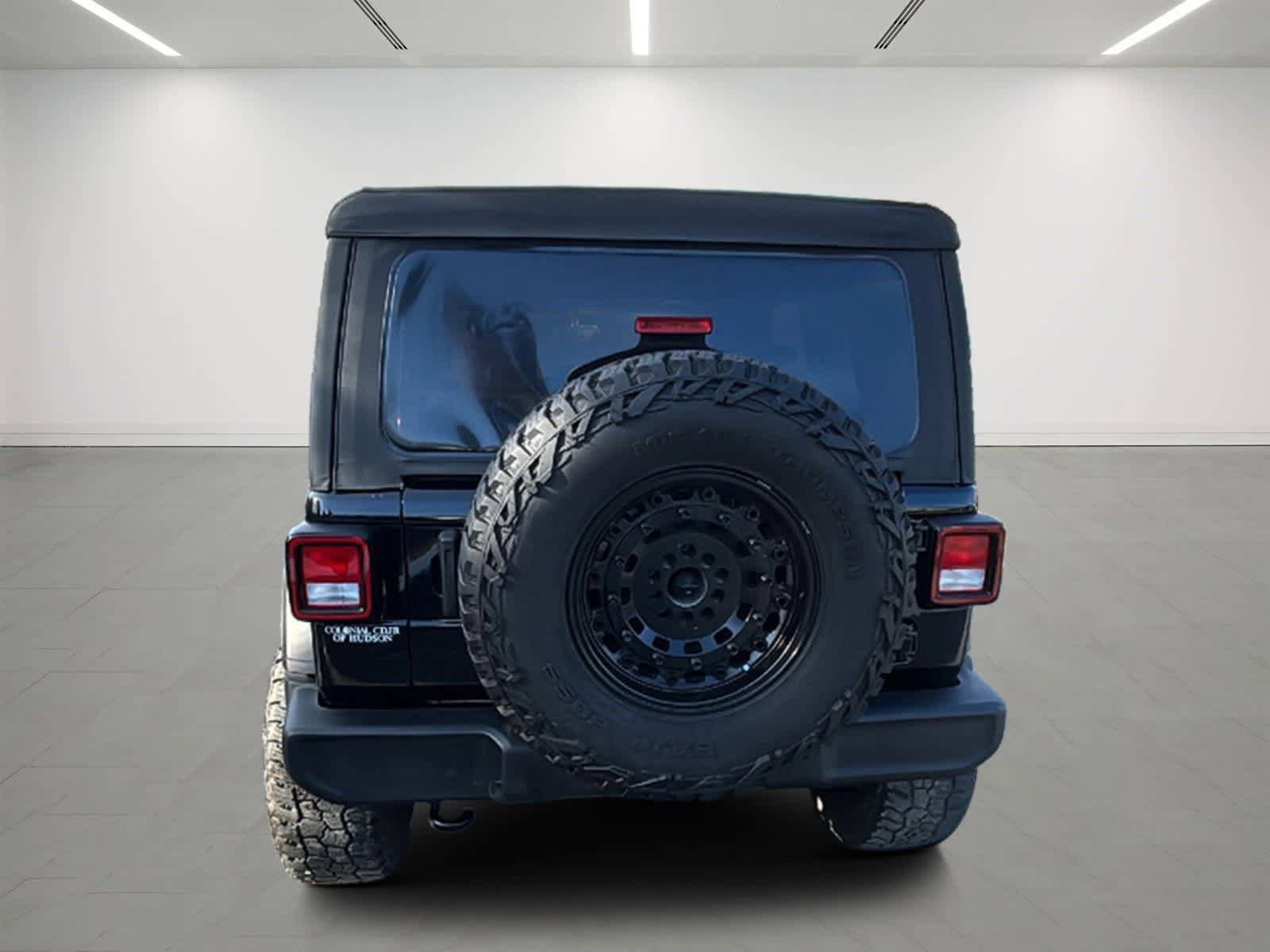Used 2022 Jeep Wrangler Unlimited Sport image 4