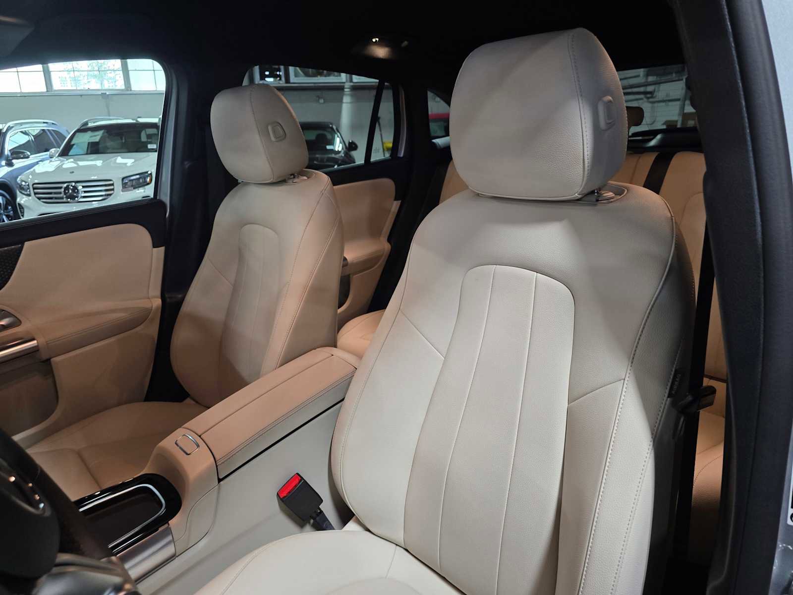 Certified 2026 Mercedes-Benz GLA 250 4MATIC image 22