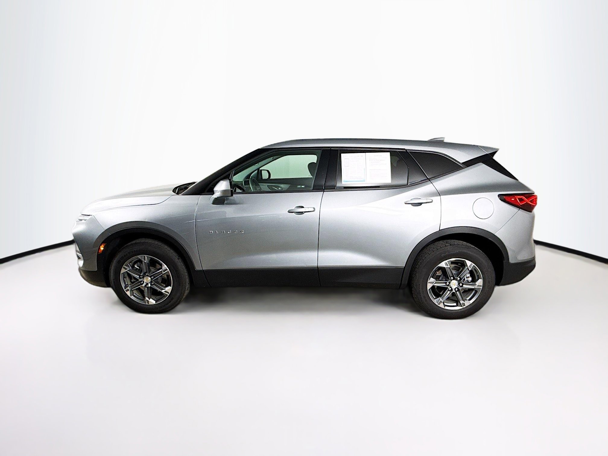 Used 2024 Chevrolet Blazer LT AWD/4WD image 7