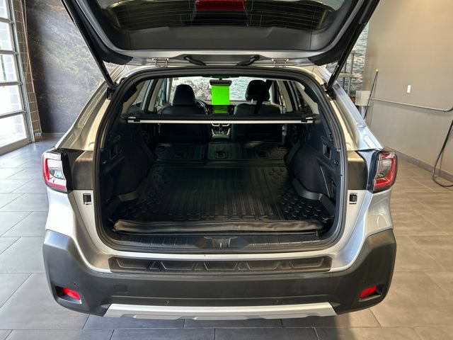 Used 2024 Subaru Outback Limited AWD/4WD image 39