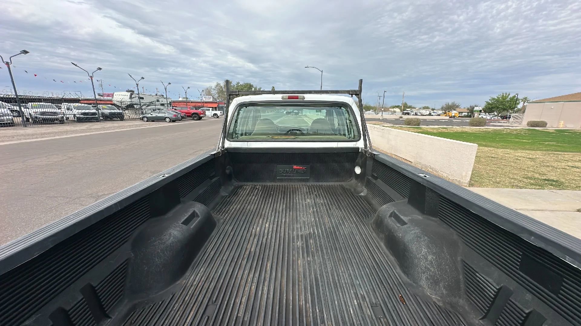 Used 2005 Ford F350 Lariat image 4
