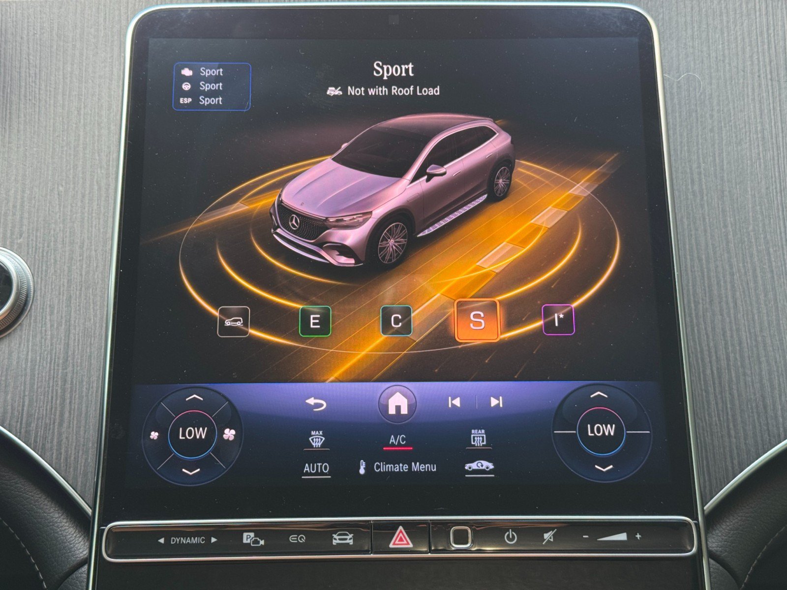 Used 2023 Mercedes-Benz EQE 500 4MATIC SUV image 34