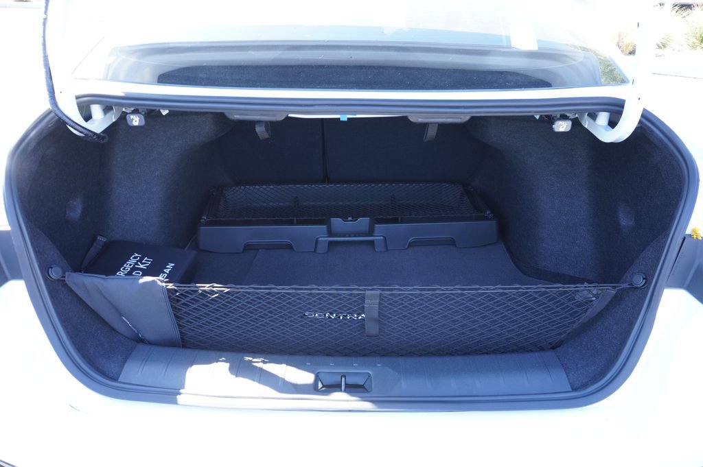 New 2026 Nissan Sentra SR w/ SR All Weather Package FWD image 8
