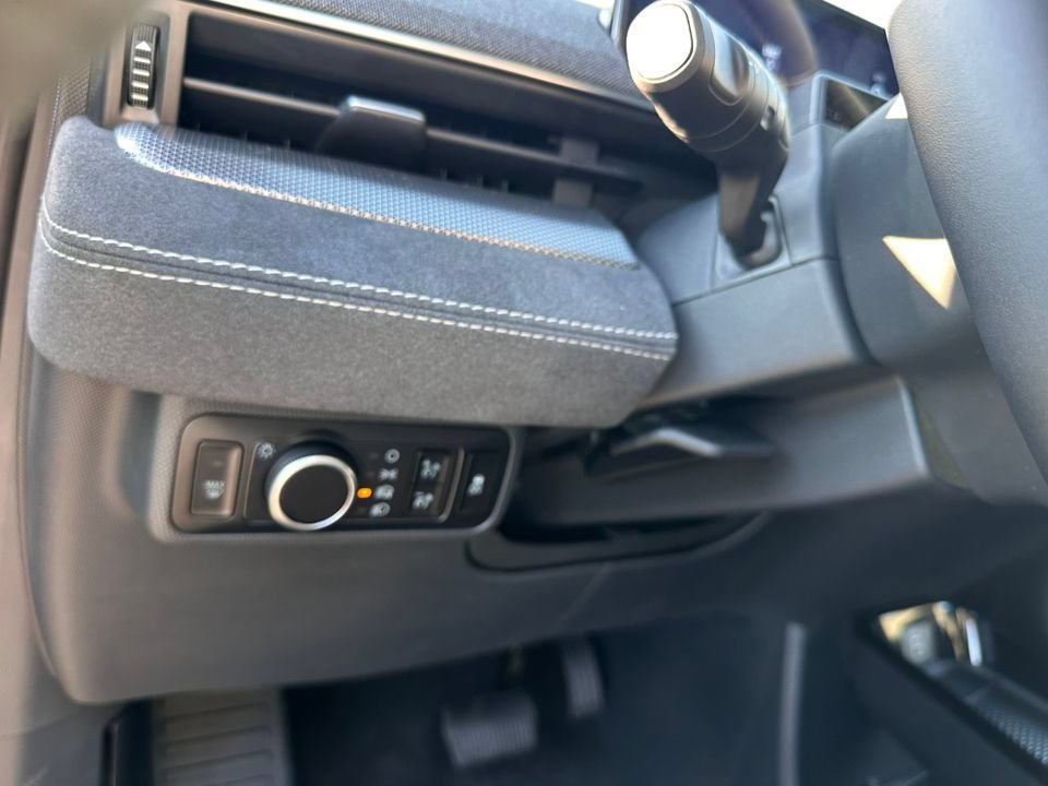 New 2025 Ford Mustang Mach-E GT AWD/4WD image 39