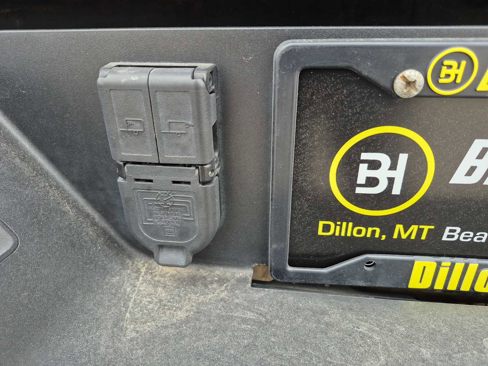 Used 2020 GMC Sierra 1500 AT4 w/ AT4 Premium Package image 9