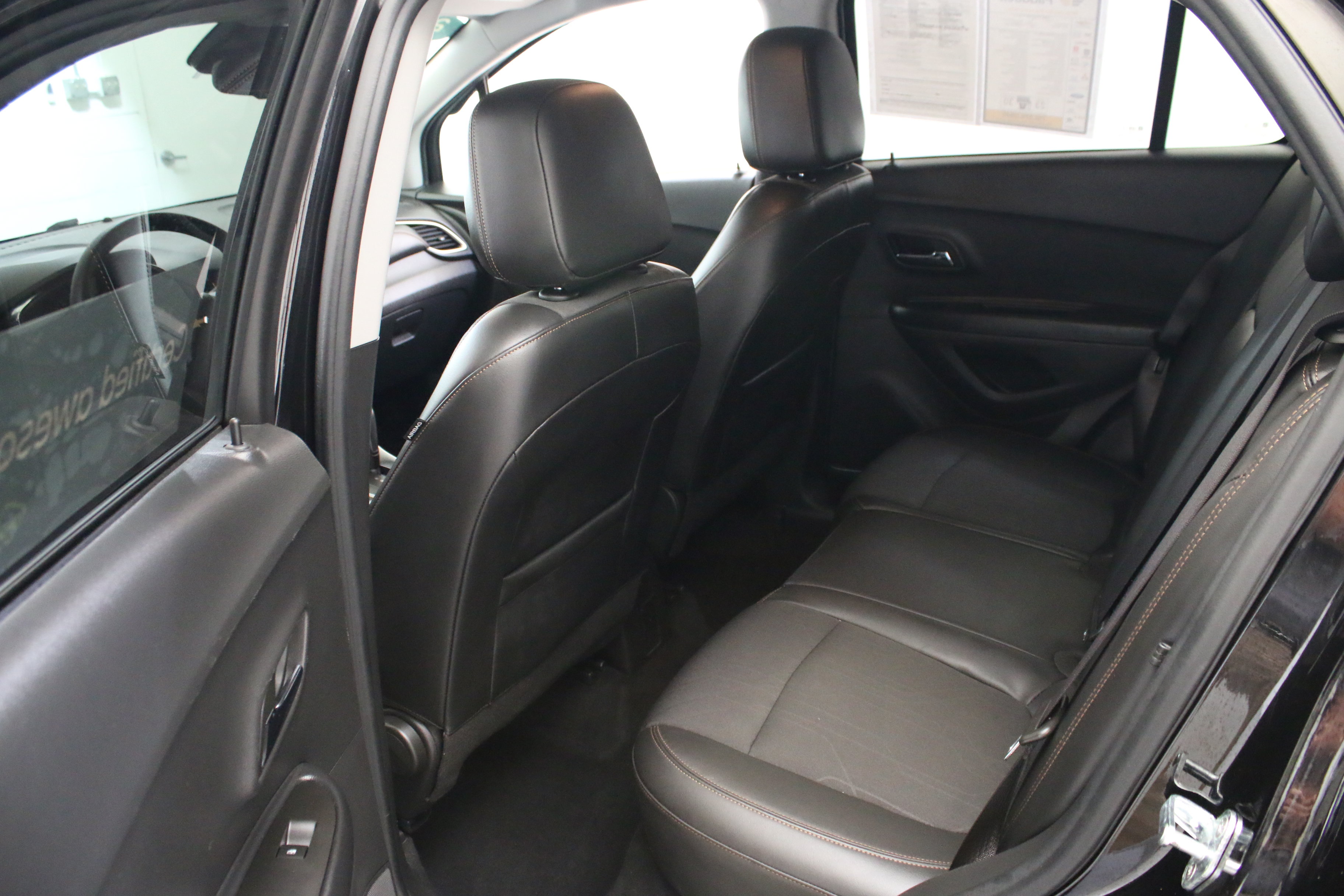 Certified 2022 Chevrolet Trax LT AWD/4WD image 25