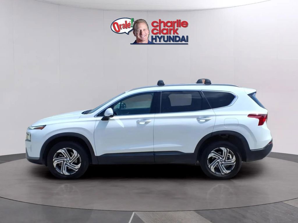 Used 2023 Hyundai Santa Fe SEL AWD/4WD image 2
