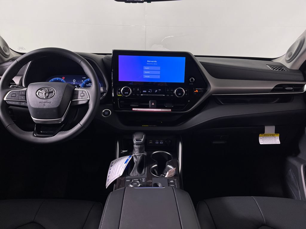 New 2026 Toyota Highlander Limited AWD/4WD image 14