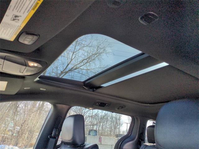 Certified 2020 Chrysler Pacifica Limited FWD image 20
