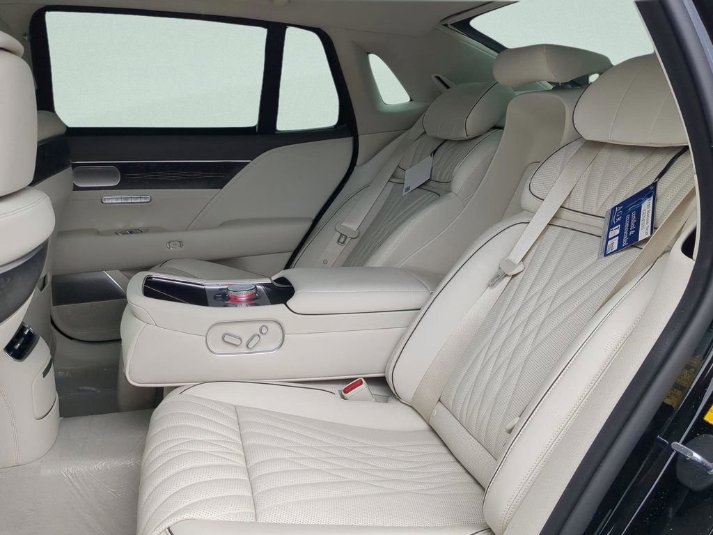 New 2025 Genesis G90 3.5T image 11