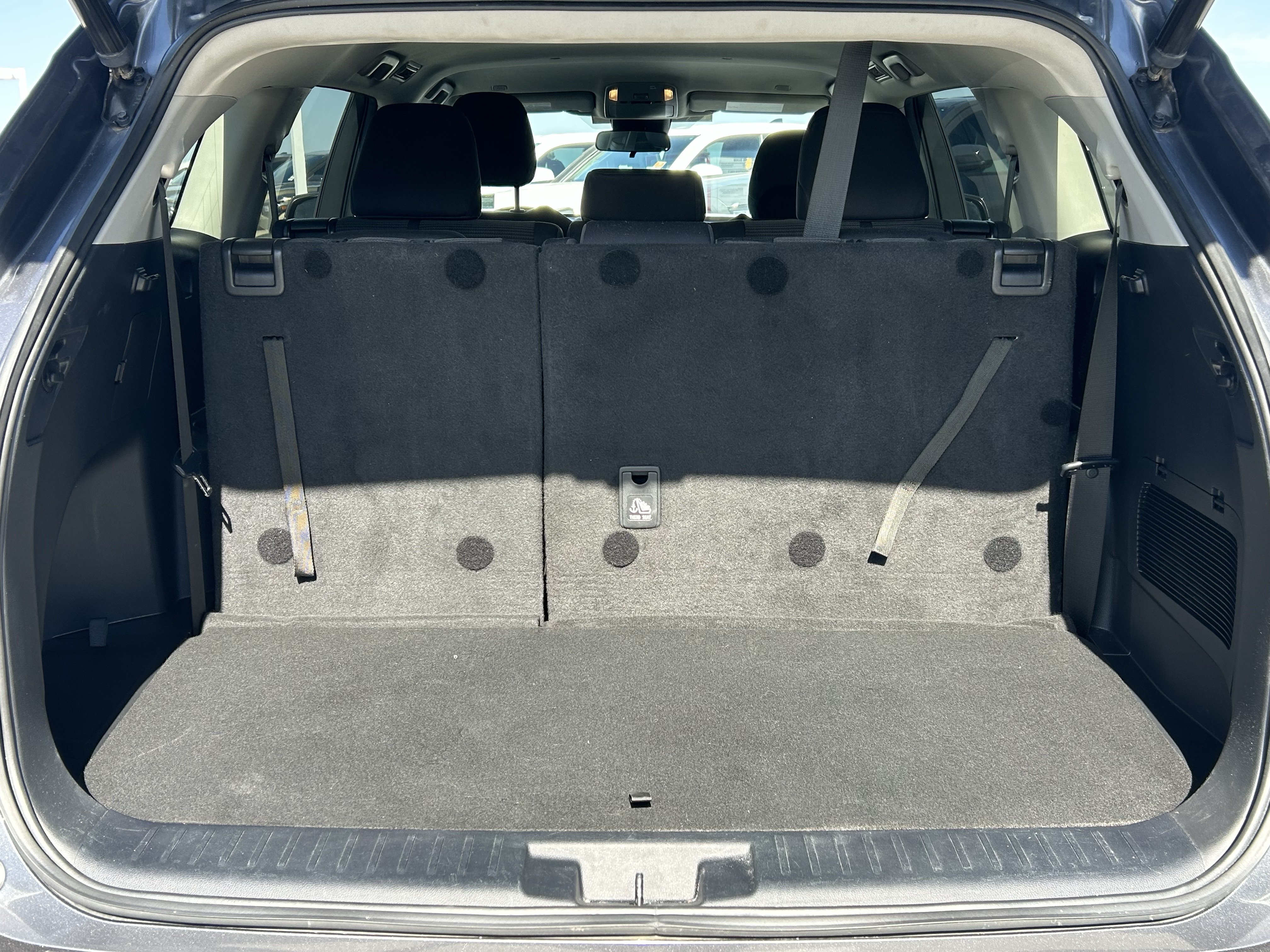 Certified 2023 Toyota Highlander LE FWD image 14