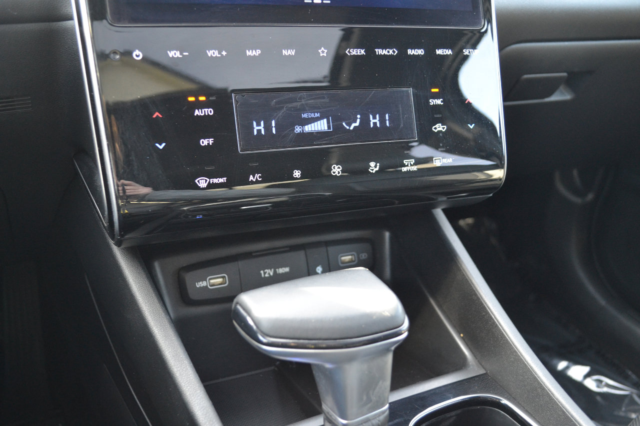 Used 2024 Hyundai Santa Cruz XRT image 26