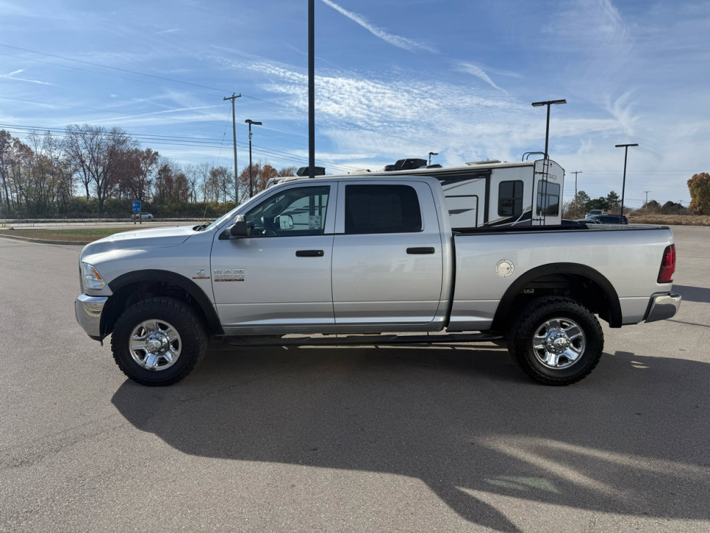 Used 2017 RAM 3500 Tradesman w/ Chrome Appearance Group image 6