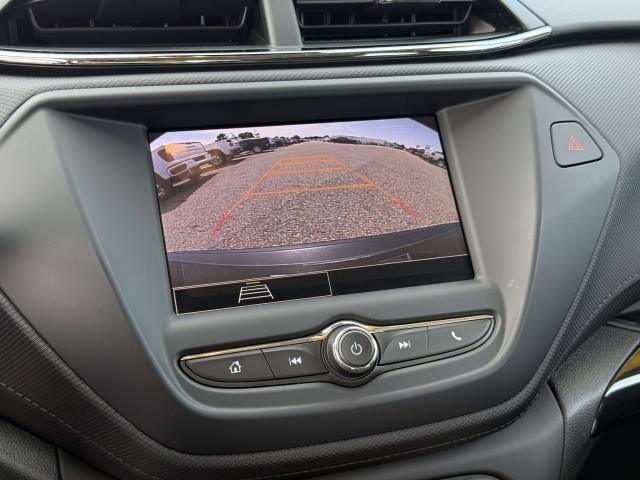 Used 2023 Chevrolet TrailBlazer LS FWD image 22