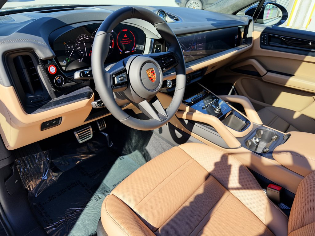New 2027 Porsche Cayenne GTS AWD/4WD image 4