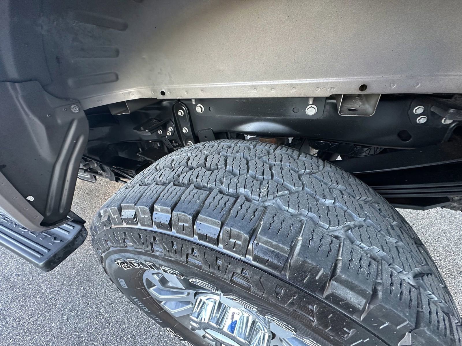 Used 2022 Ford F350 Lariat w/ Lariat Value Package image 10