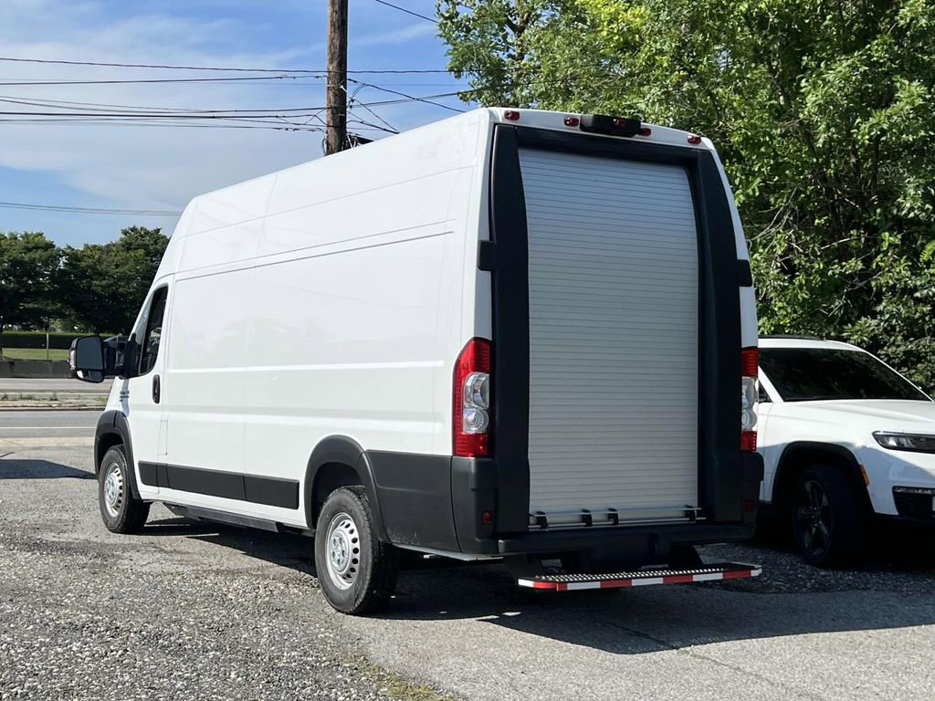 New 2024 RAM ProMaster 3500 w/ Delivery Van Package FWD image 6