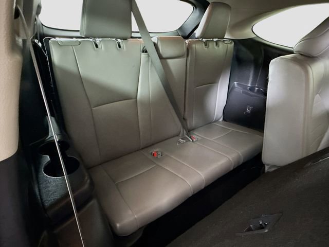 Used 2022 Toyota Highlander XLE FWD image 27