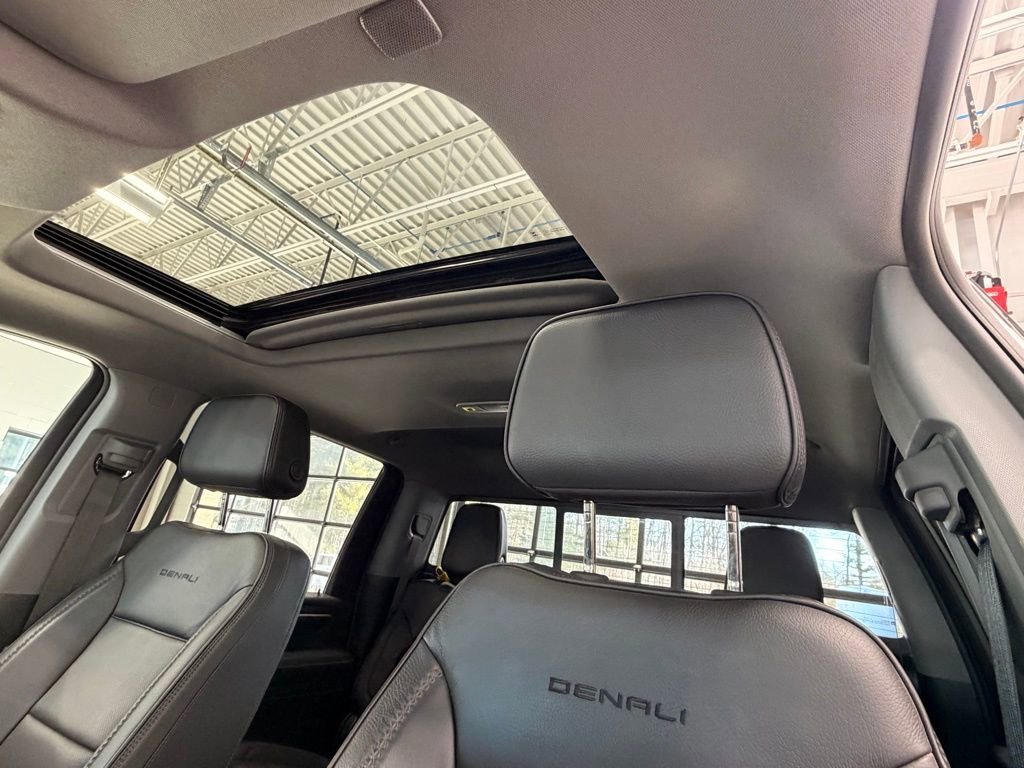 Used 2024 GMC Sierra 2500 Denali w/ Denali Reserve Package image 32