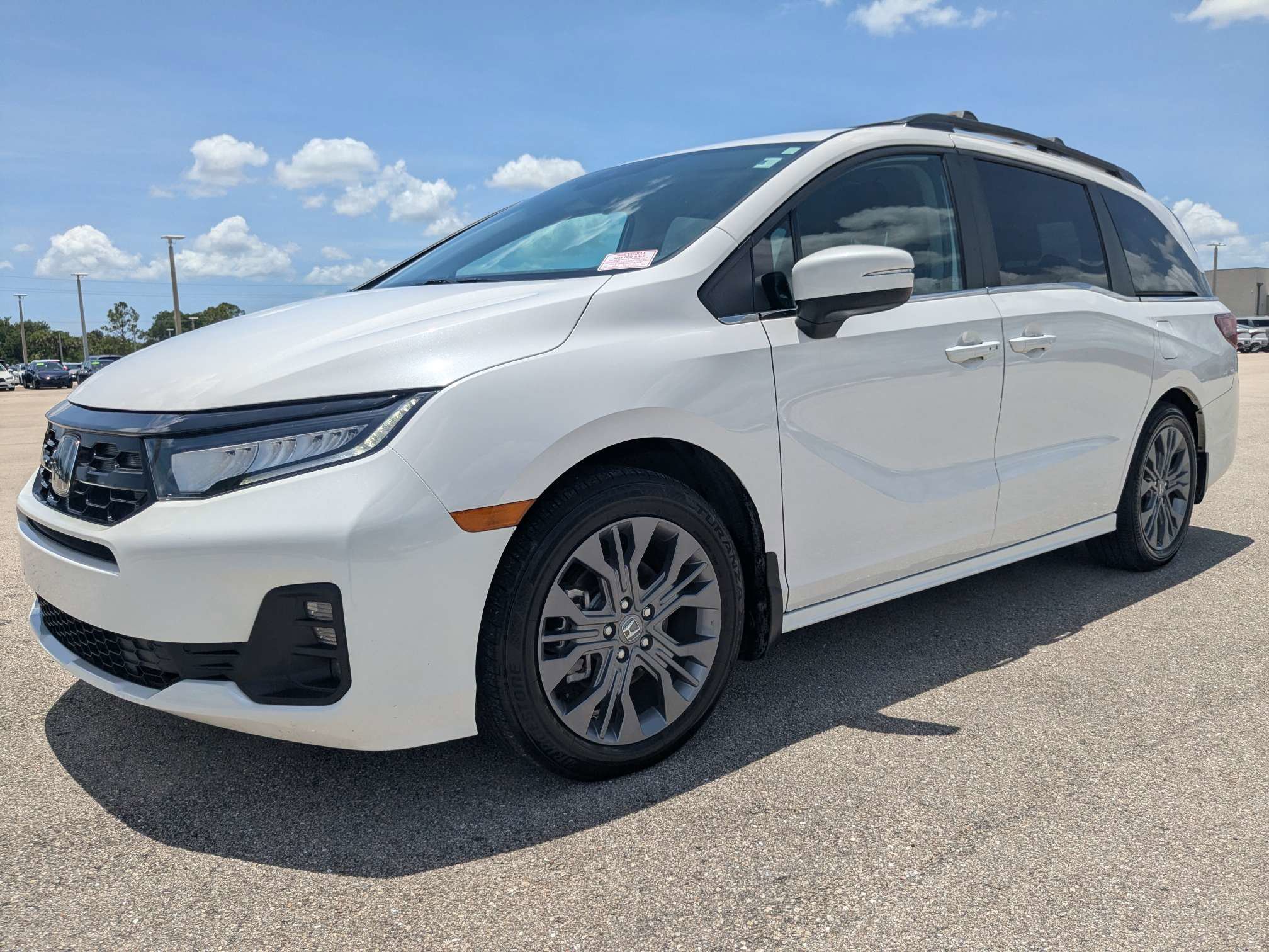 Used 2025 Honda Odyssey Touring image 10
