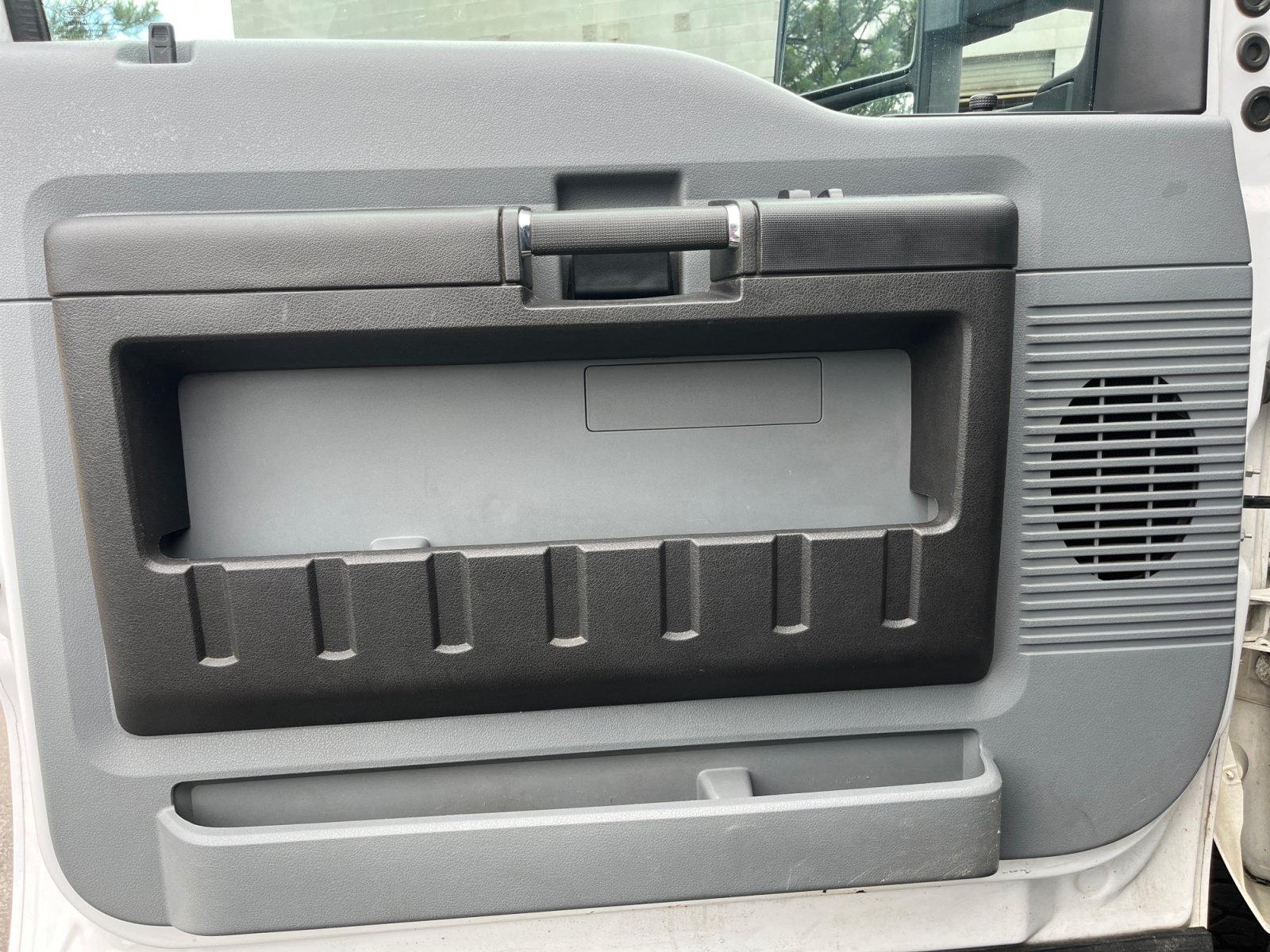 Used 2016 Ford F350 XL w/ Power Equipment Group AWD/4WD image 9