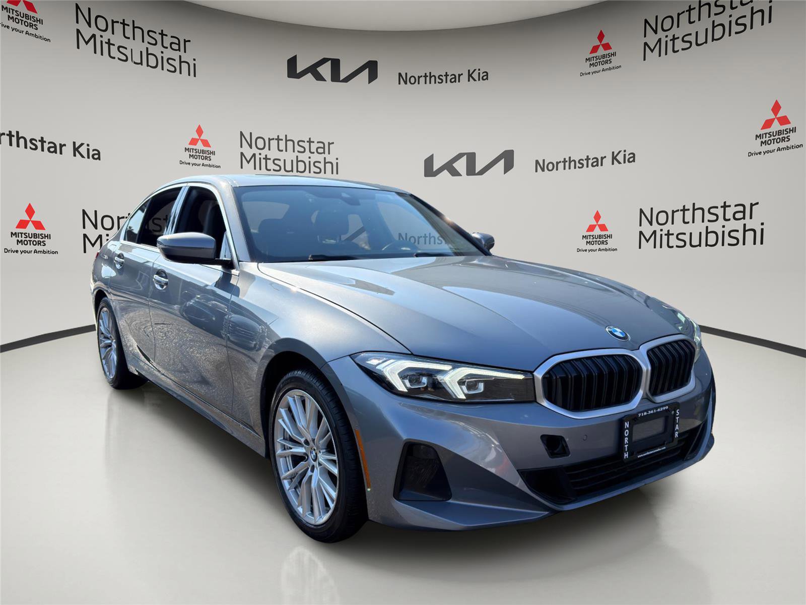 Used 2024 BMW 330i xDrive Sedan w/ Convenience Package image 5