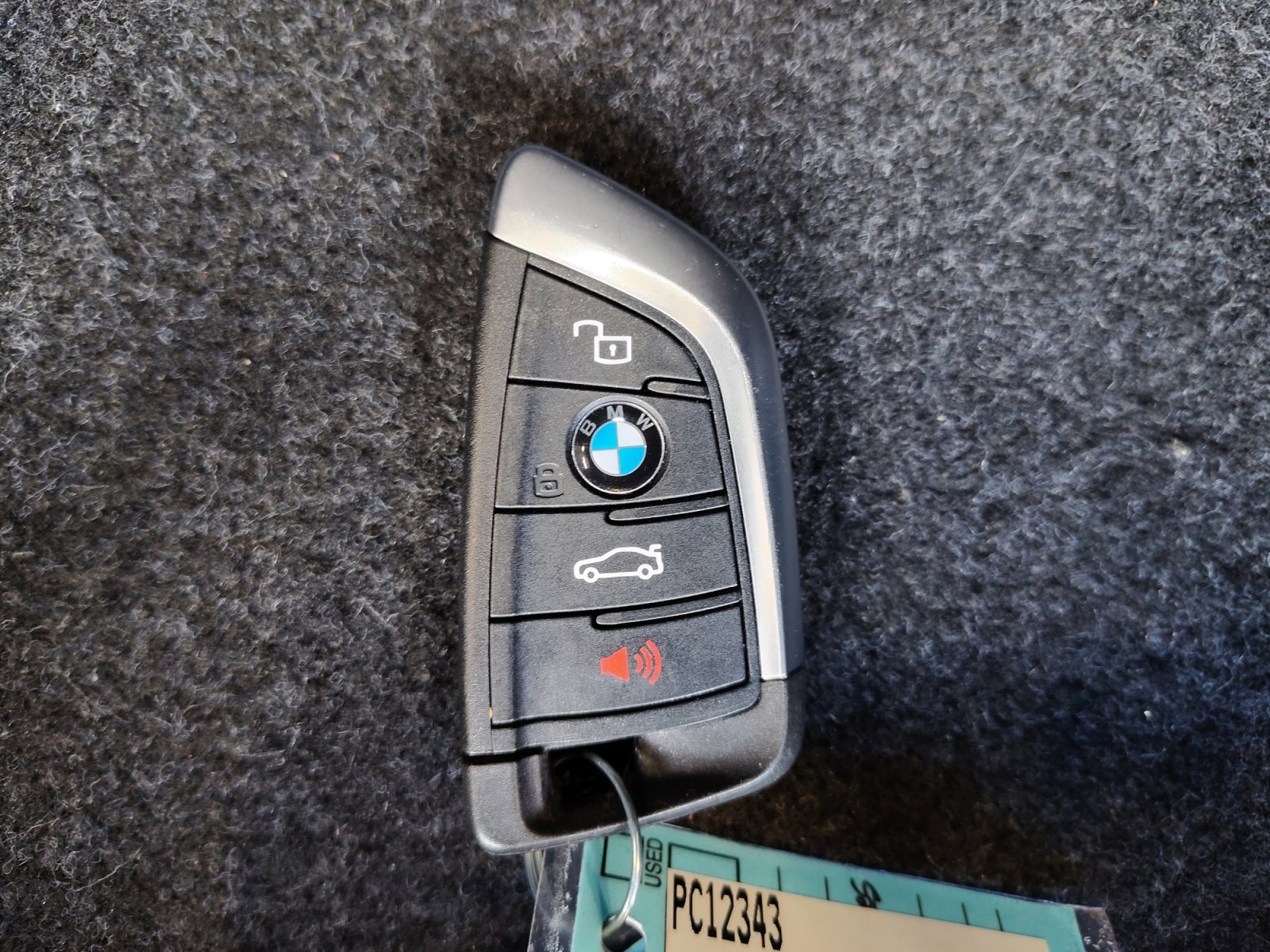 Used 2024 BMW 230i Coupe w/ Convenience Package RWD image 32