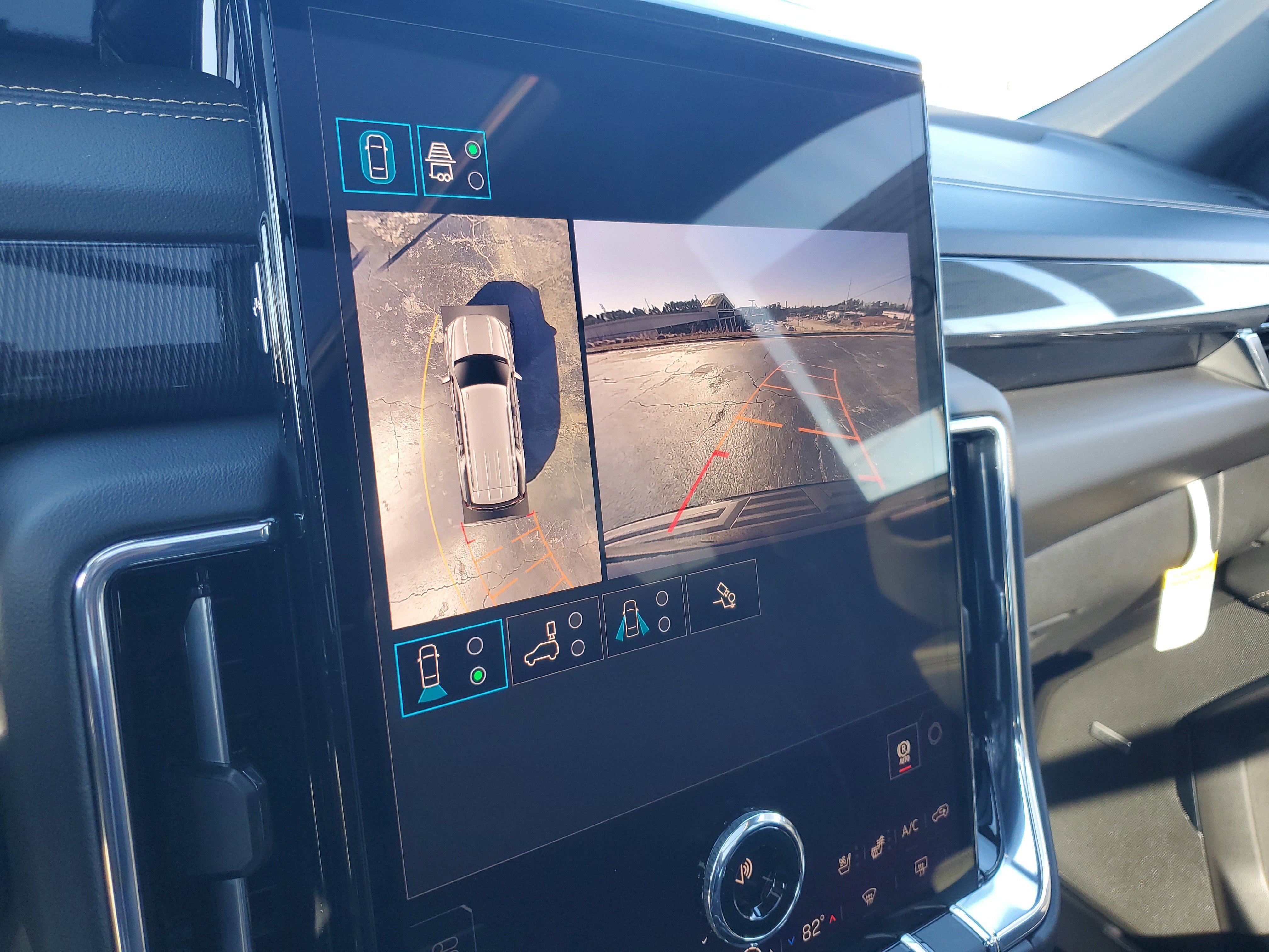 New 2026 GMC Yukon Elevation w/ Elevation Premium Package image 27