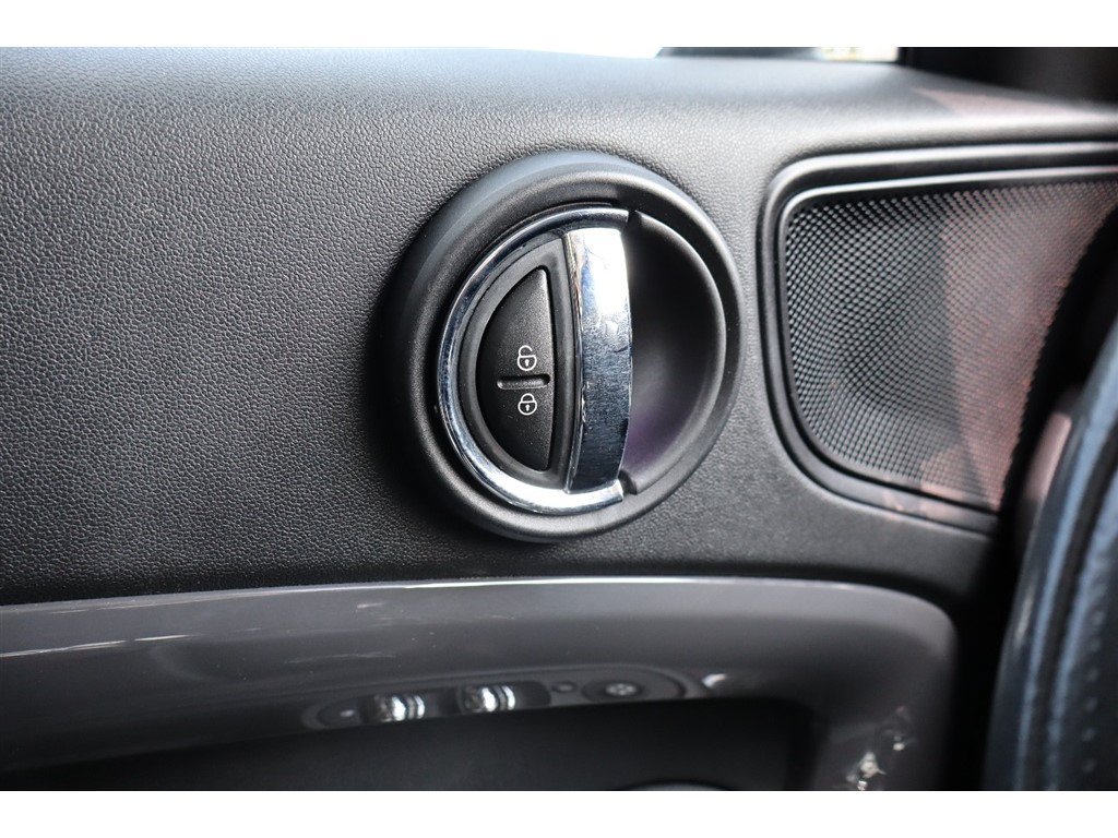 Used 2020 MINI Cooper Countryman S FWD image 25