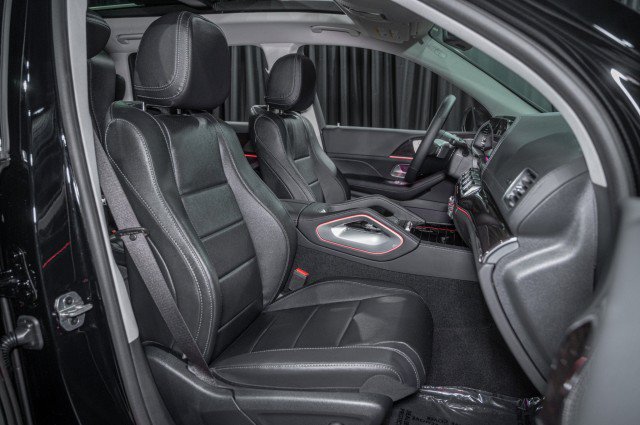 New 2026 Mercedes-Benz GLS 450 4MATIC image 13