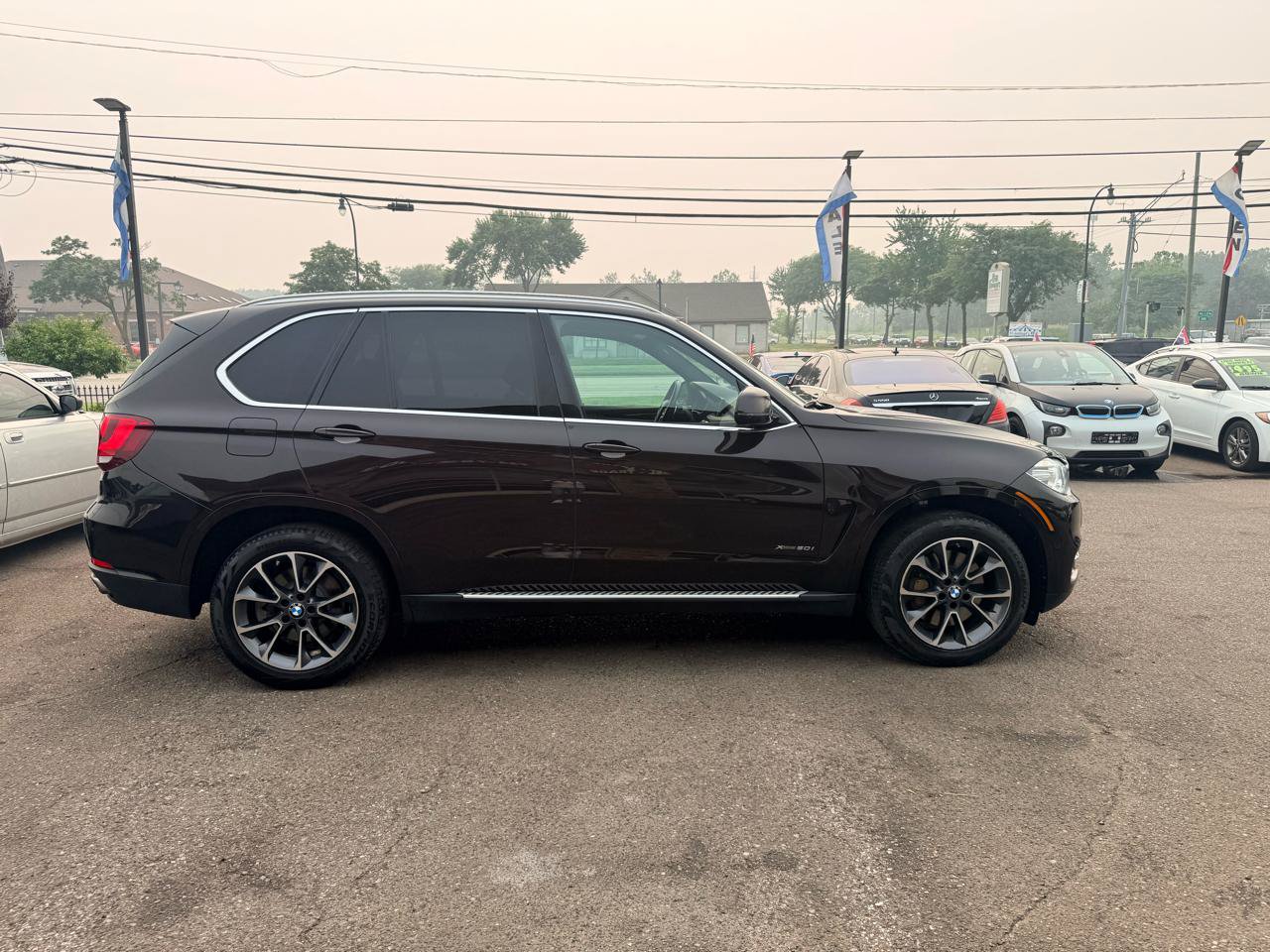 Used 2018 BMW X5 xDrive50i w/ M Sport Package AWD/4WD image 9