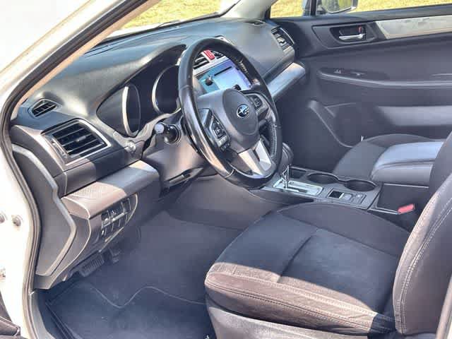 Used 2016 Subaru Legacy 2.5i Premium w/ Moonroof Package AWD/4WD image 3